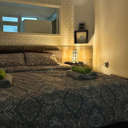 Nilton Apartmans Ni Eksteriør billede